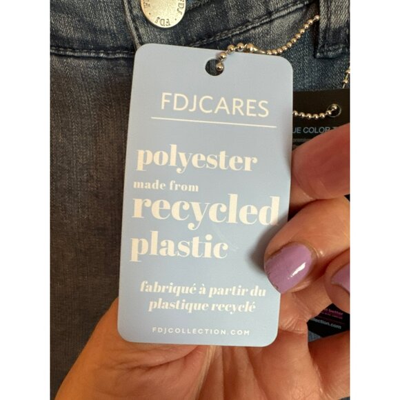 NWT FDJ Wide Leg Jean Women 4 Stretch Denim Sustainable Eco-Friendly Casual Wear - Picture 7 of 11